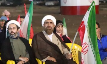 تصاویر / اجتماع مردم قزوین در ایستگاه ۲۲۵