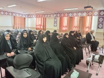 آیین افتتاحیه سال تحصیلی مدارس علمیه خواهران در کبودراهنگ؛ تأکید بر نقش بانوان طلبه در مقابله با جنگ نرم
