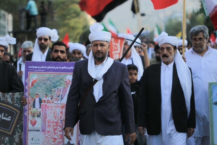 تصاویر| حضور گسترده اقشار مختلف در رزمایش جانفدا بیرجند