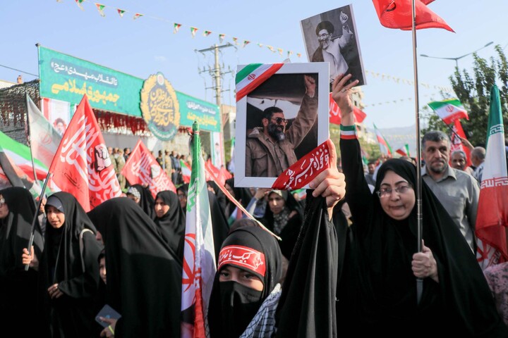 تصاویر| حضور گسترده اقشار مختلف در رزمایش جانفدا بیرجند