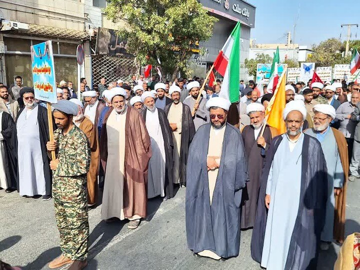 تصاویر | جلوه‌ای از حضور طلاب و روحانیون در شهرستان قاین