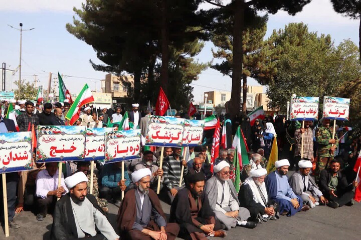 تصاویر | جلوه‌ای از حضور طلاب و روحانیون در شهرستان قاین