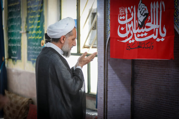 تصاویر/ نشست امام جمعه قزوین با دانش آموزان با معلمین ودانش آموزان  دبیر ستان پسرانه بصیرت مهدوی