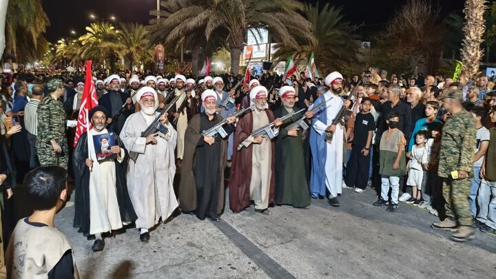 تصاویر| حضور طلاب و روحانیون شهرستان طبس در رزمایش جانفدا