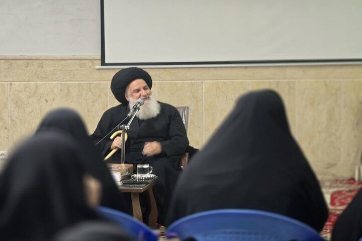 خدمت به مردم، مسیر تعالی انسان را هموار می‌کند
