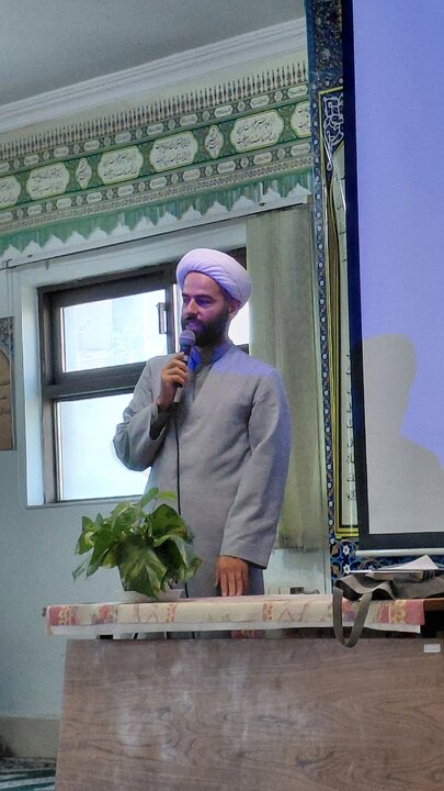 تصاویر/ برگزاری محفل قرآنی در مدرسه علمیه امام حسن عسکری (ع) شهرستان آمل