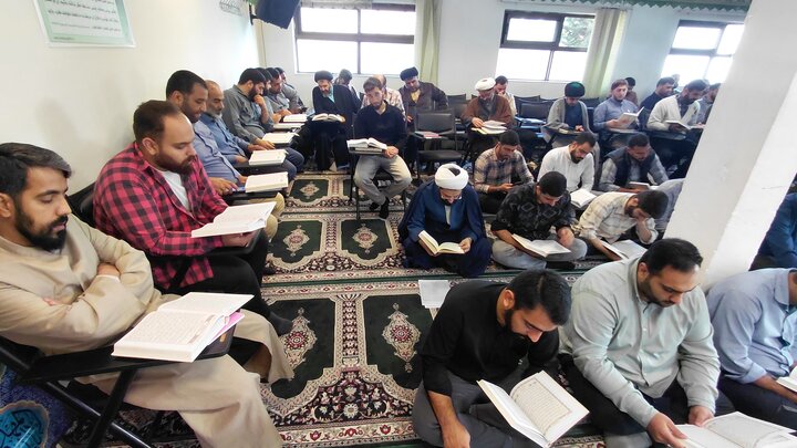 تصاویر/ برگزاری محفل قرآنی در مدرسه علمیه امام حسن عسکری (ع) شهرستان آمل