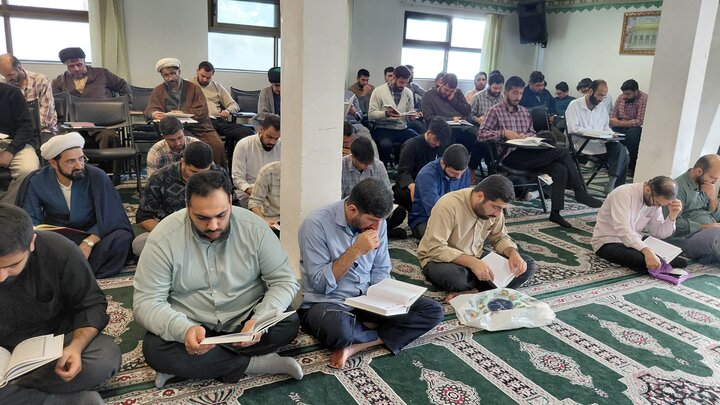 تصاویر/ برگزاری محفل قرآنی در مدرسه علمیه امام حسن عسکری (ع) شهرستان آمل