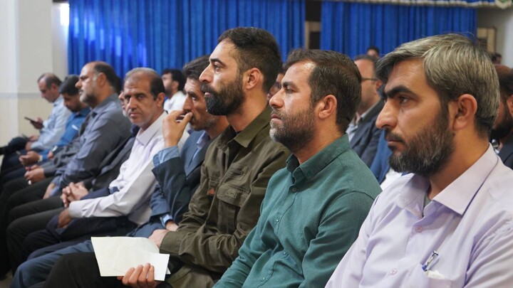 نشست شورای تشکل های دانش آموزی استان خوزستان