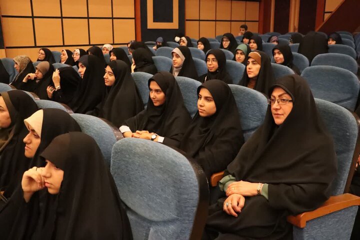 تصاویر/ افتتاحیه کشوری سی و پنجمین دوره مسابقات درسهایی از قرآن استاد قرائتی در شهرستان ساری