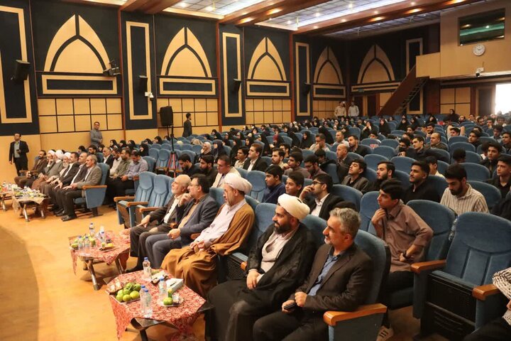 تصاویر/ افتتاحیه کشوری سی و پنجمین دوره مسابقات درسهایی از قرآن استاد قرائتی در شهرستان ساری