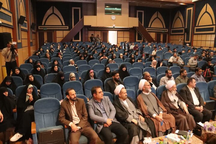 تصاویر/ افتتاحیه کشوری سی و پنجمین دوره مسابقات درسهایی از قرآن استاد قرائتی در شهرستان ساری
