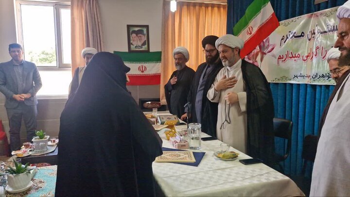 تصاویر/ مراسم تودیع و معارفه مدیر مدرسه علمیه فاطمیه (س) مهدی‌شهر