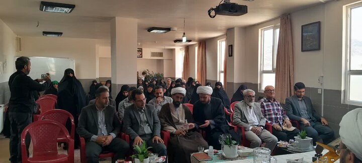 تصاویر/ مراسم تودیع و معارفه مدیر مدرسه علمیه فاطمیه (س) مهدی‌شهر