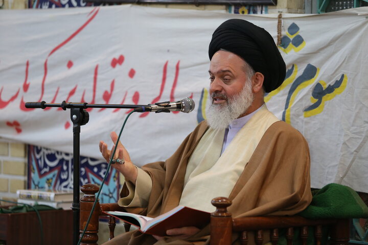 آیت‌الله سید هاشم حسینی‌بوشهری