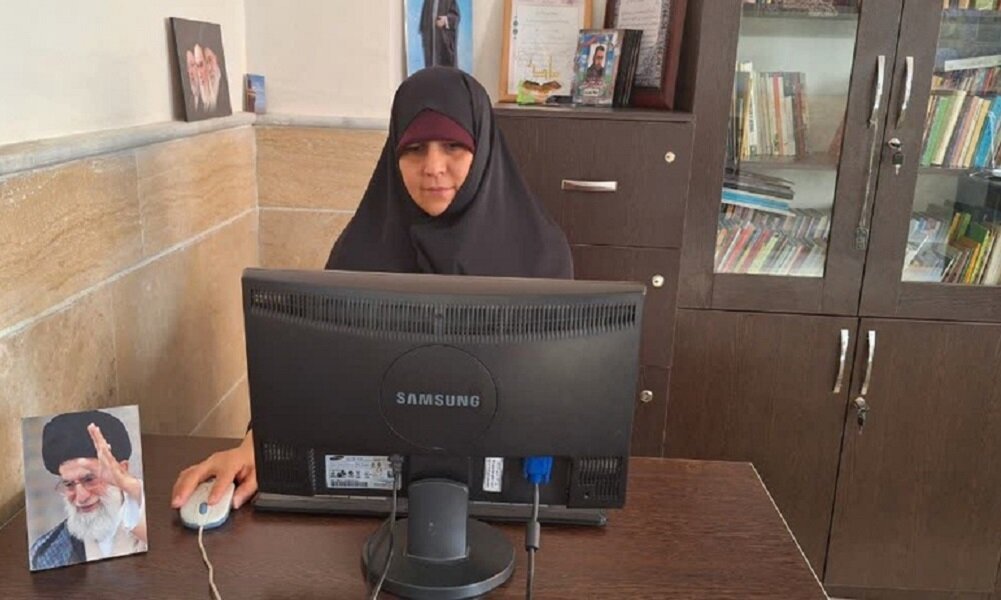مهندسی نگاه در جامعه رسانه‌ای؛ واکاوی مبانی فقهی در اثر برگزیده جشنواره «بانوی کرامت»