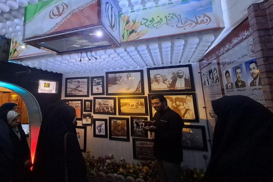 بازدید طلاب جدید الورود اردکانی از گنجینه شهدا