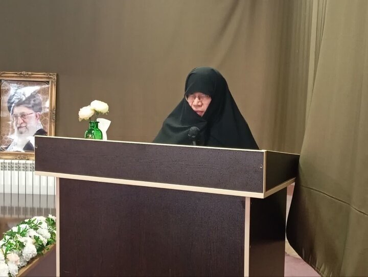 آیین افتتاحیه سال تحصیلی مدارس علمیه خواهران در کبودراهنگ؛ تأکید بر نقش بانوان طلبه در مقابله با جنگ نرم