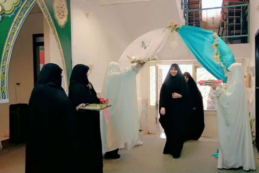 افتتاحیه اربعین تعالی در مدرسه علمیه گناوه