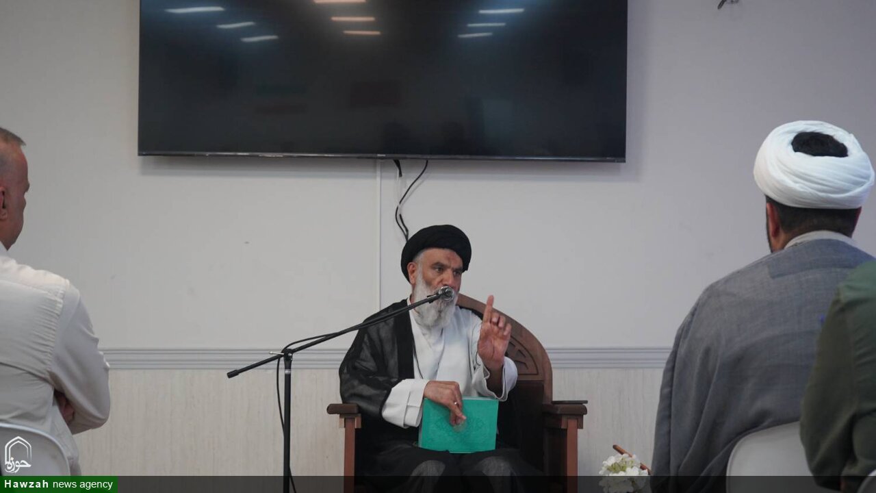 تربیت با خودسازی آغاز می‌شود