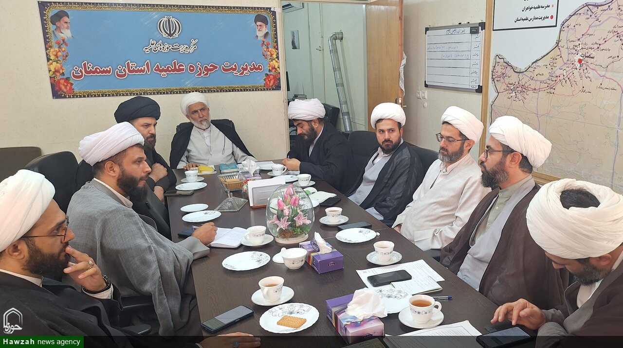 نشست تخصصی شورای تبلیغ استان سمنان