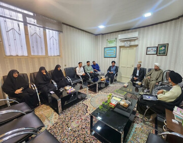 لزوم پیوند نخبگان و دانش‌آموزان با فرهنگ شهادت