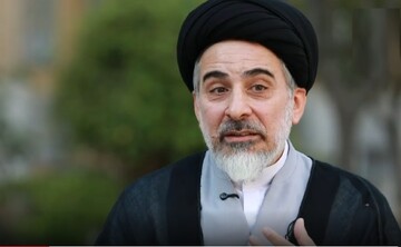 اقامه نماز در جامعه، صبر و استقامت در جهاد از الزامات حکومت صالحان است
