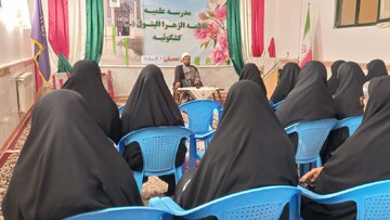 تصاویر/ جلسه توجیهی مبلغان طرح امین در مدرسه علمیه فاطمه الزهرا(س) کشکوئیه