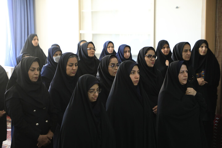  دیدار جمعی از پرستاران با نماینده ولی فقیه در خراسان جنوبی