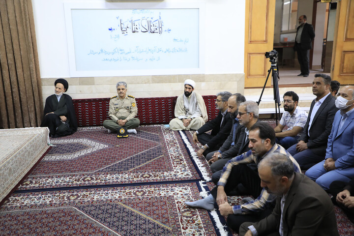  دیدار جمعی از پرستاران با نماینده ولی فقیه در خراسان جنوبی