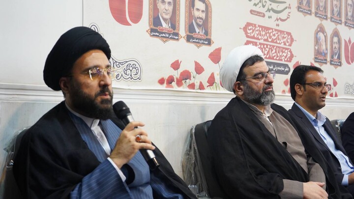 نشست ستاد همکاری‌های حوزه و آموزش و پرورش استان خوزستان