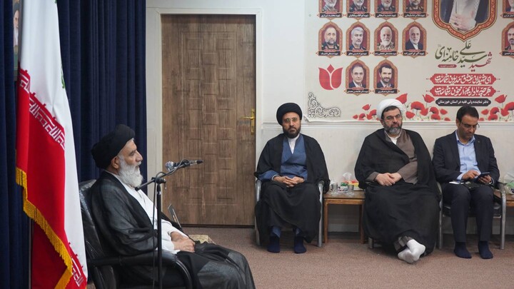 نشست ستاد همکاری‌های حوزه و آموزش و پرورش استان خوزستان