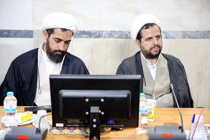 تصاویر/ رونمایی از سایت جدید مرکز مطالعات و پاسخگویی به شبهات با حضور حجت الاسلام والمسلمین فرخ فال