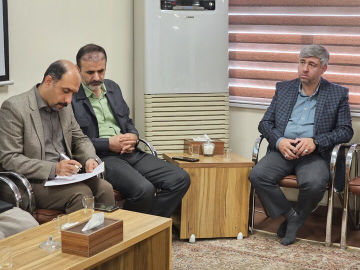 تصاویر/نشست هماهنگی دستگاه‌های اجرایی کردستان برای همایش ملی «بانوی کُرد»