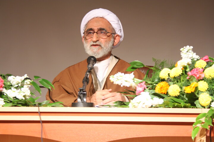 آیت‌الله رضا استادی