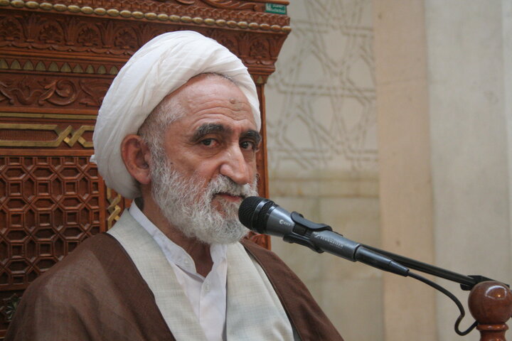 آیت‌الله رضا استادی