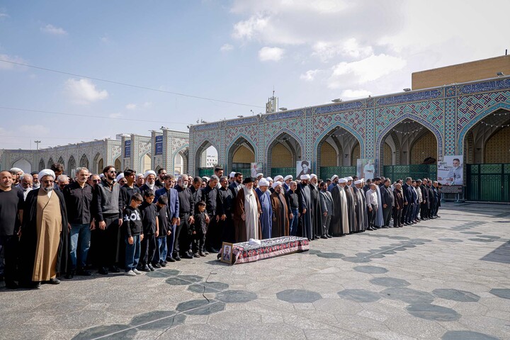 تصاویر| تشییع امام جمعه سابق بیرجند در حرم امام رضا(ع)