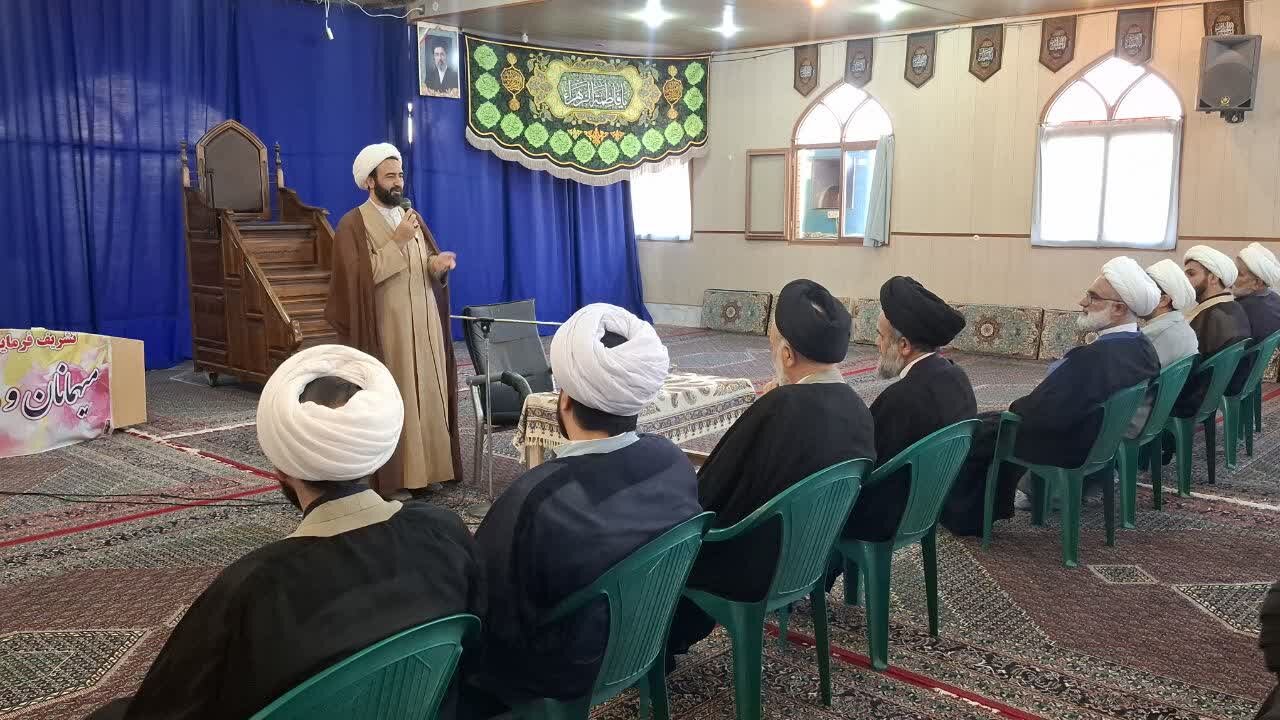 برگزاری درس خارج مدرسه علمیه امیرالمومنین(ع) آران و بیدگل