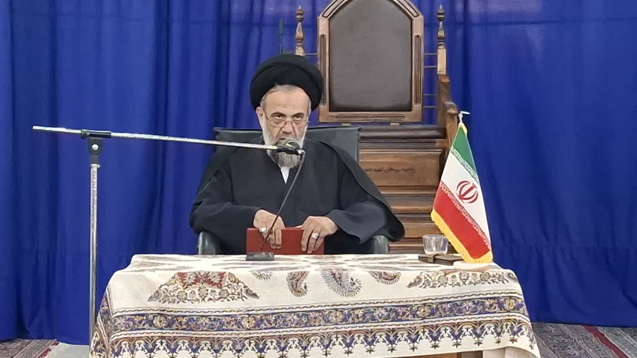 اصول فقه کلید فهم دین و مبنای استنباط احکام شرعی است
