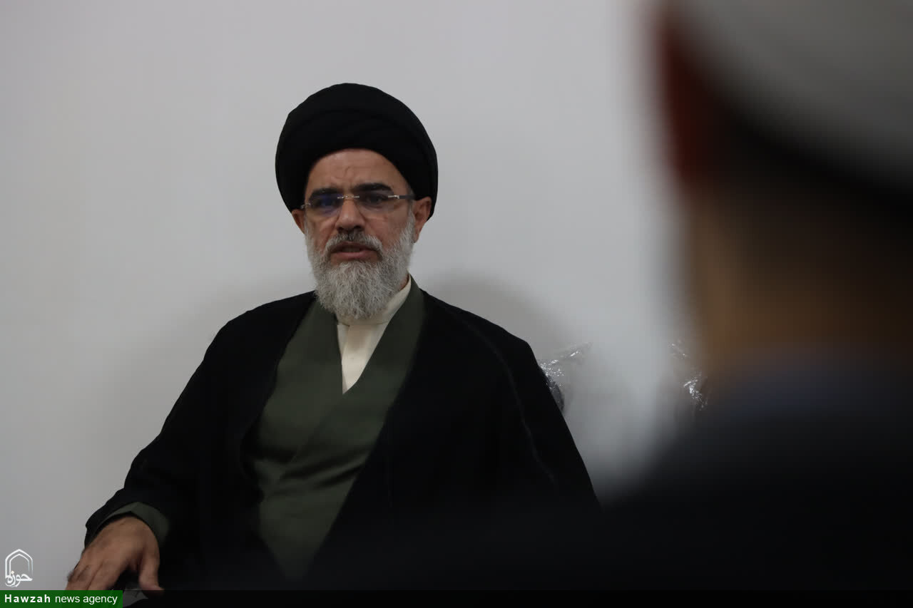 لزوم تبیین و ترویج معارف اسلام ناب در جامعه با شیوه های نوین