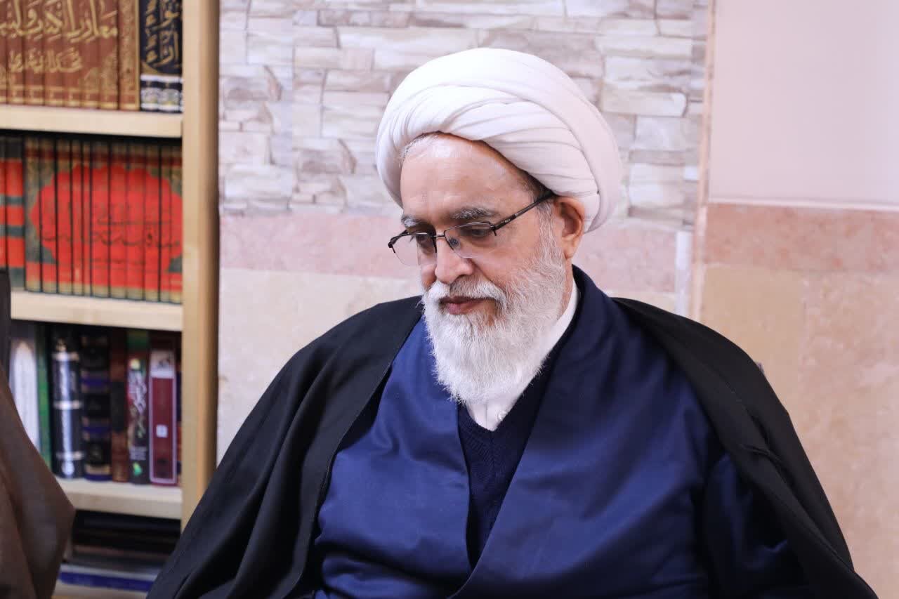 پیام تسلیت عضو شورای حوزه علمیه یزد در پی درگذشت آیت الله حیدری