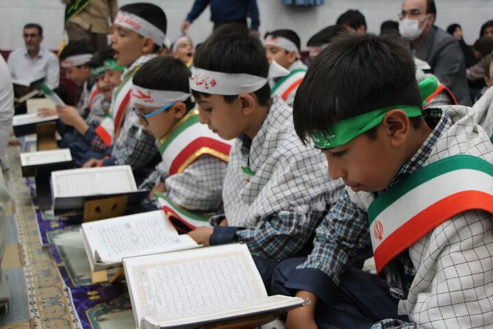 برگزاری محفل انس با قرآن کریم در ملایر