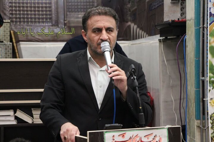 برگزاری محفل انس با قرآن کریم در ملایر