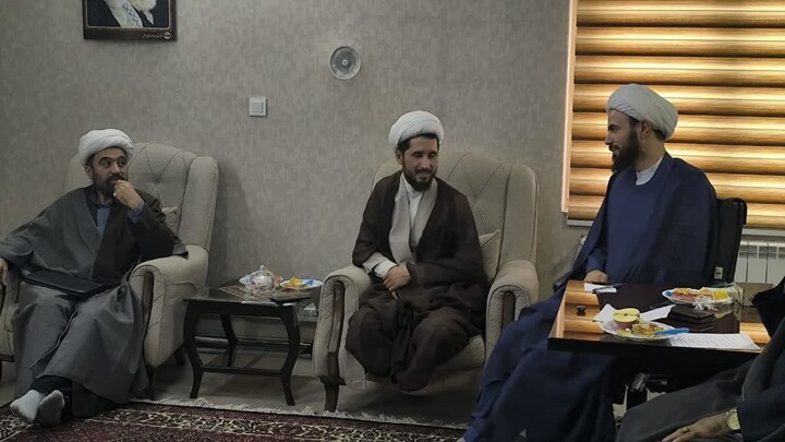 تصاویر / سفر دبیر قرارگاه جهادی پیامبر اعظم مرکز خدمات کشور به همدان