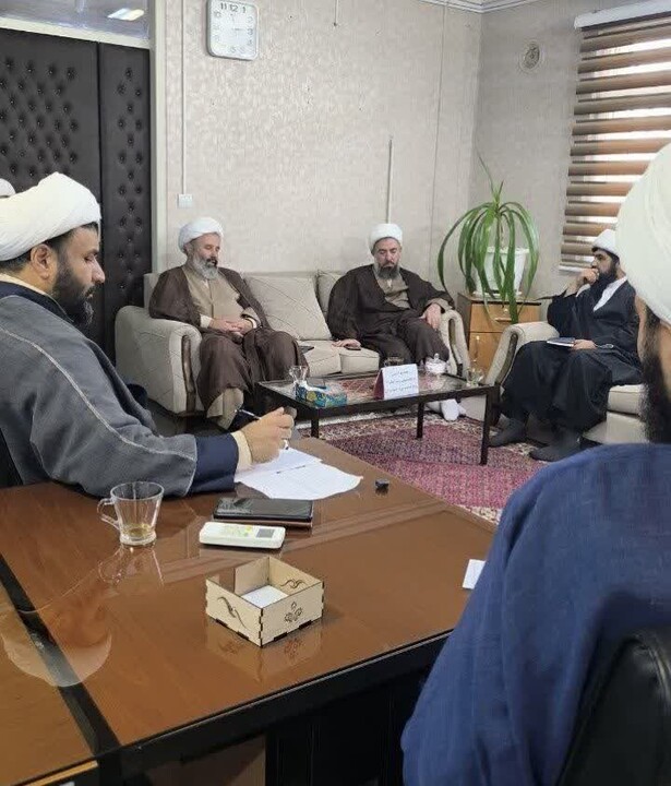 تصاویر / سفر دبیر قرارگاه جهادی پیامبر اعظم مرکز خدمات کشور به همدان