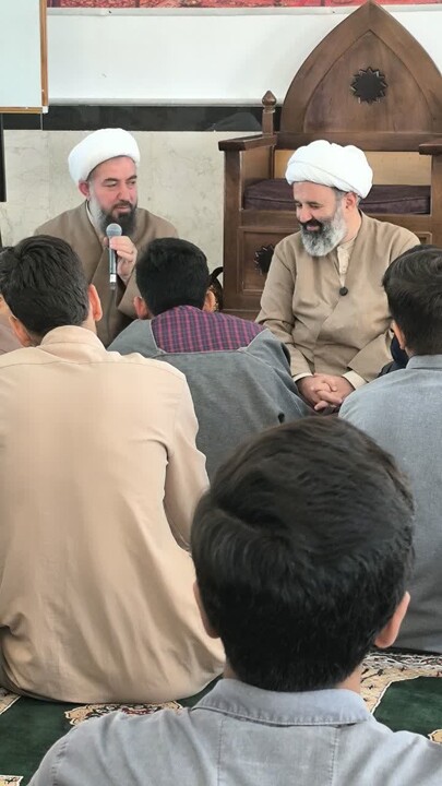 تصاویر / سفر دبیر قرارگاه جهادی پیامبر اعظم مرکز خدمات کشور به همدان