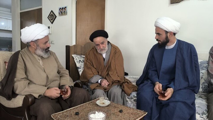 تصاویر / سفر دبیر قرارگاه جهادی پیامبر اعظم مرکز خدمات کشور به همدان
