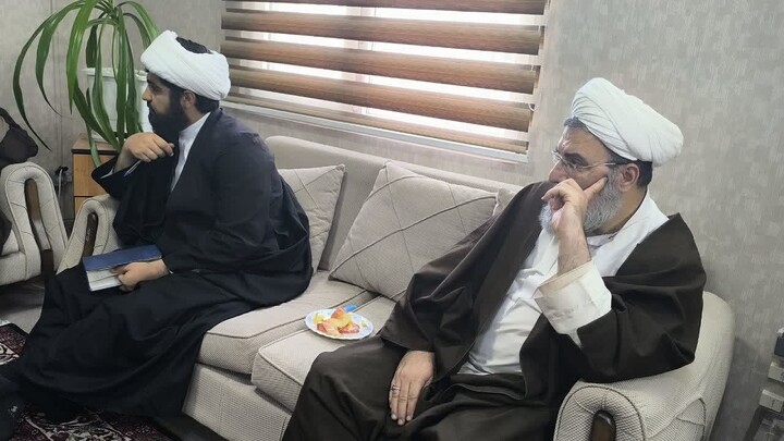 تصاویر / سفر دبیر قرارگاه جهادی پیامبر اعظم مرکز خدمات کشور به همدان