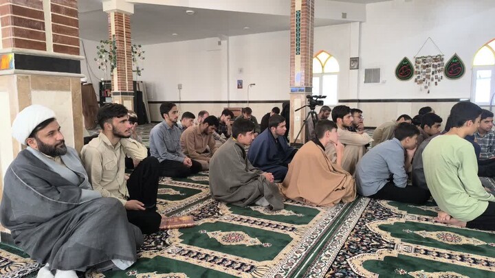 تصاویر / سفر دبیر قرارگاه جهادی پیامبر اعظم مرکز خدمات کشور به همدان