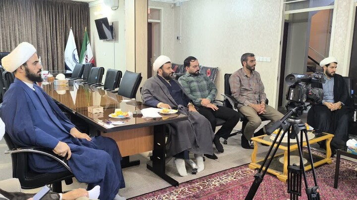 تصاویر / سفر دبیر قرارگاه جهادی پیامبر اعظم مرکز خدمات کشور به همدان